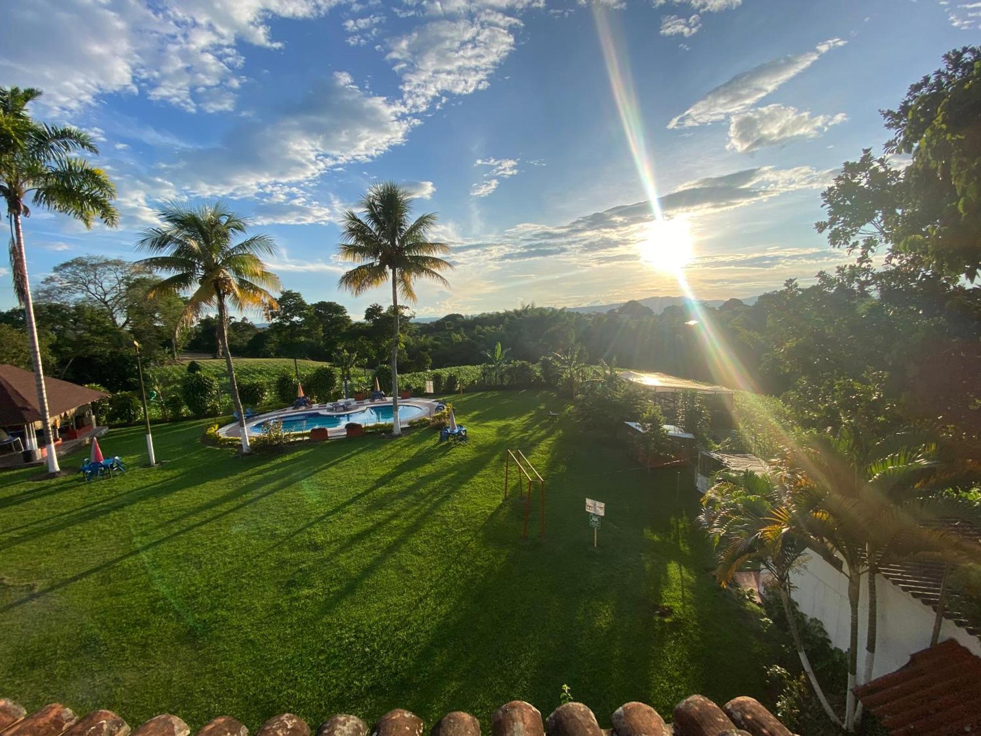 Finca Hotel Los Cocos Montenegro Εξωτερικό φωτογραφία