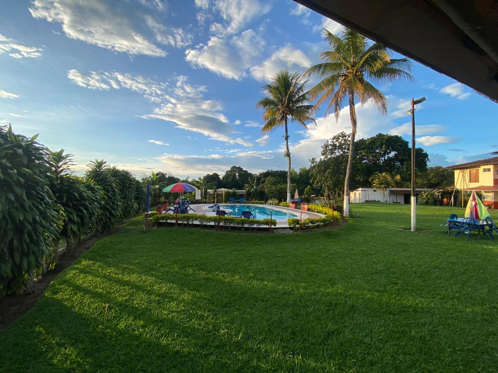 Finca Hotel Los Cocos Montenegro Εξωτερικό φωτογραφία